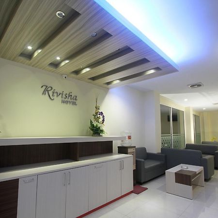 Rivisha Hotel Maguwo エクステリア 写真